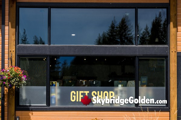 Food Service and Gift Shop Area